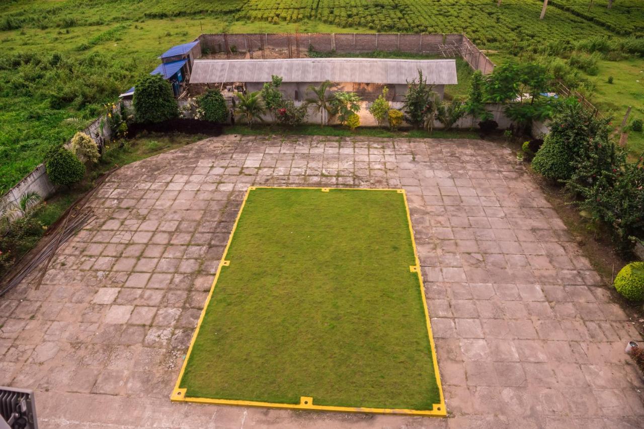 Hotel Aatreyee Dibrugarh Exteriér fotografie
